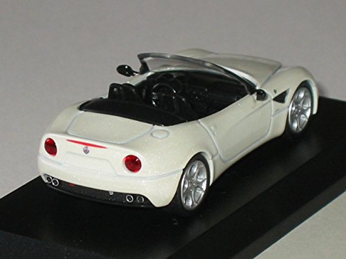 京商　アルファロメオ ミニカーコレクション 1/64 33台 Amazon.co.jp: 京商 1/64 アルファロメオ ミニカーコレクション1